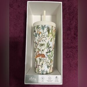 Hydrapeak Artisan 25oz Traveler Stainless Steel Insulated Tumbler. Jungle Themed